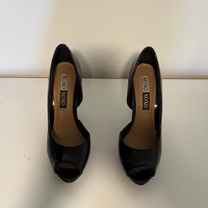 XOXO Black Platform Peep Toe Heels Size 6.5